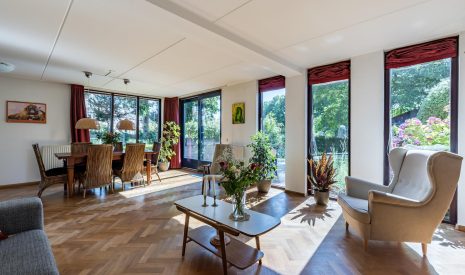 Te koop: Foto Woonhuis aan de Kievitsbloem 21 in Breukelen