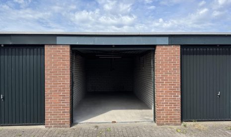 Te koop: Foto Overig OG aan de Titus Brandsmastraat 15 in Breukelen
